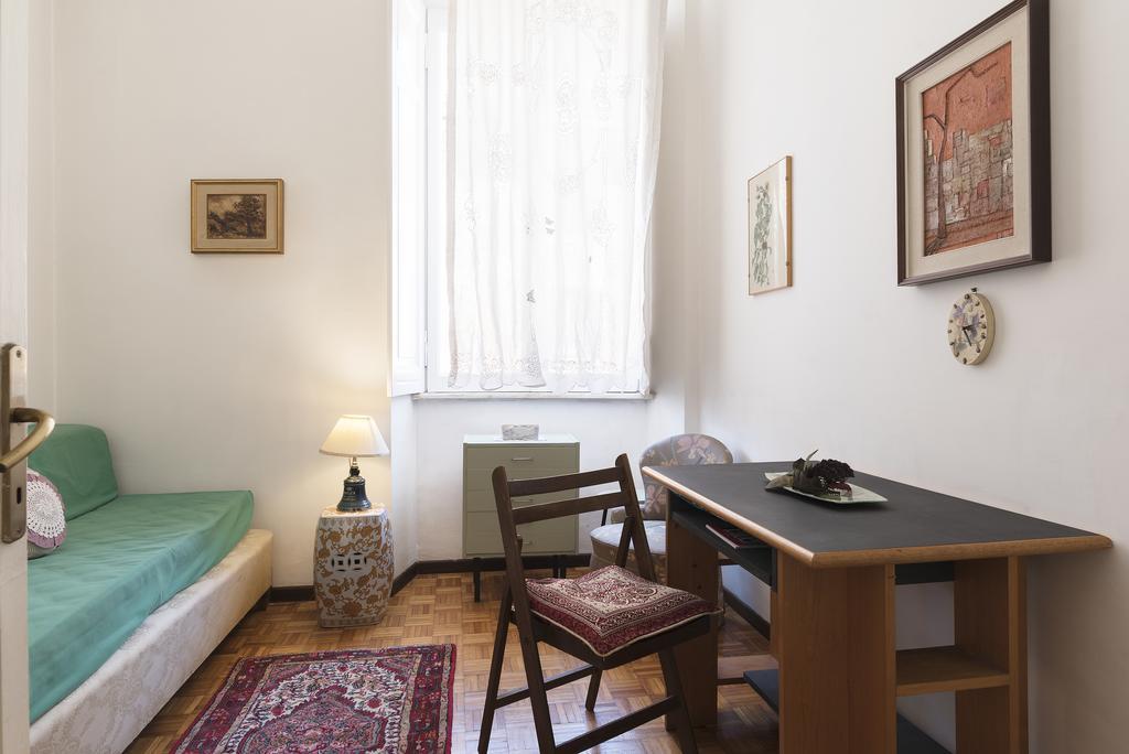 Flower'S Market Apartment - Charme Holidays Rome Exterior photo